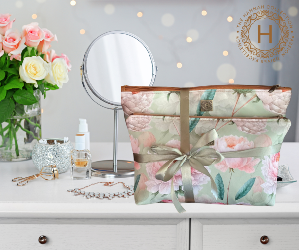Makeup & Toiletry Bag Set #11