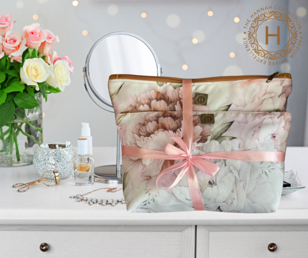 Makeup & Toiletry Bag Set #4